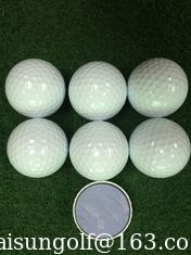 China Turniergolfball mit drei Stücken (äußeres Material ist: PU) fournisseur