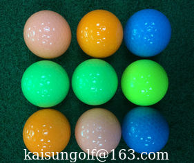 China Farbkristallgolfball mit zwei Stücken fournisseur